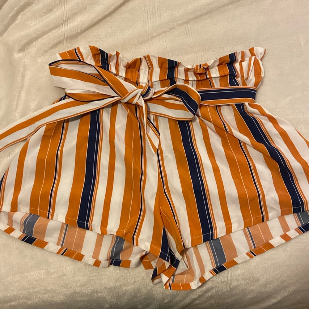 Shorts, casual wear, striped, SHEIN 1XL